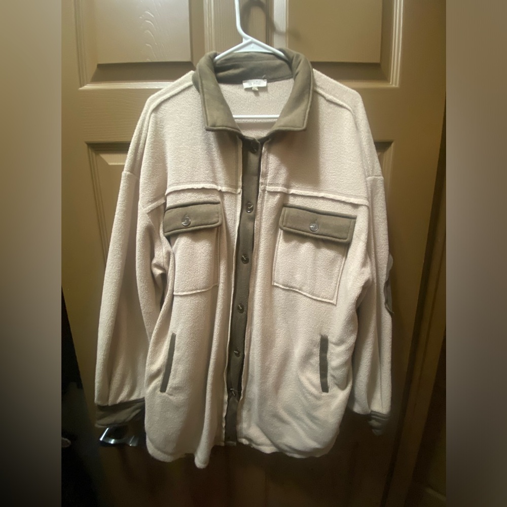 La Miel Fleece Jacket, size Large, very oversized, worn a few times